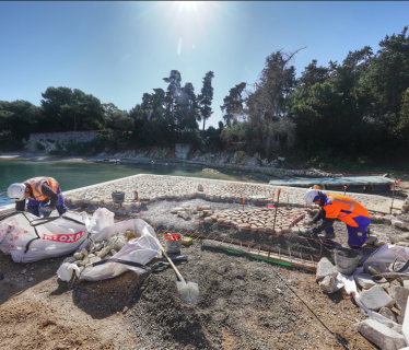 Un chantier maritime à fortes contraintes Razel-Bec