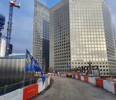Passerelle La Defense Rose de Cherbourg Razel Bec