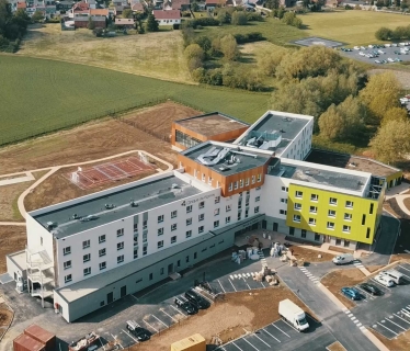 Etablissement de santé Clinique Cambrai, Nord (59), Hauts-de-France - conception et réalisation Espace Engineering, contractant général et maître d'oeuvre