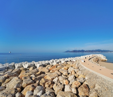 Razel Bec Digue Laubeuf Cannes