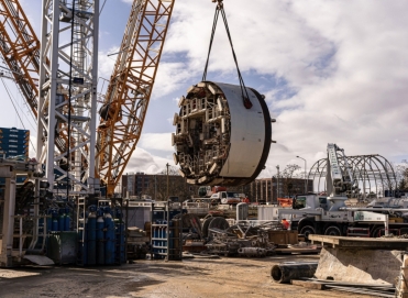 Ligne 16 du Grand Paris Express-Descente-bouclier-intermediaire-AED.jpg