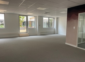 Bâtiment de bureau réhabilité Nameshield à Angers, Maine-et-Loire (49), Pays de la Loire - conception et réalisation Espace Engineering Fayat, contractant général et maître d'œuvre