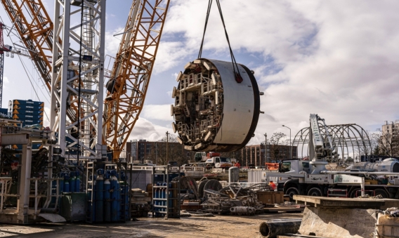 Ligne 16 du Grand Paris Express-Descente-bouclier-intermediaire-AED.jpg