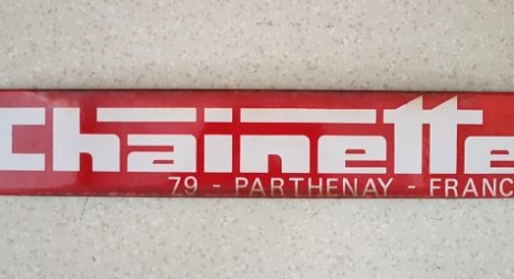 Logo chainette plaque emaillée
