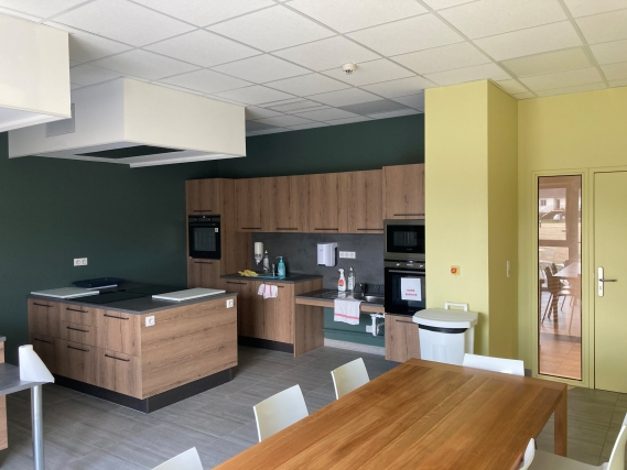 Aménagement intérieur clinique psychiatrique Les Boucles de Seine à Yvetot, Seine-Maritime (76), Normandie - conception et réalisation Espace Engineering Fayat, contractant général et maître d'œuvre