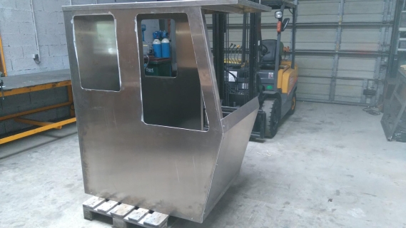 e.-joseph-paris-grue-fixe-fabrication-min.jpg