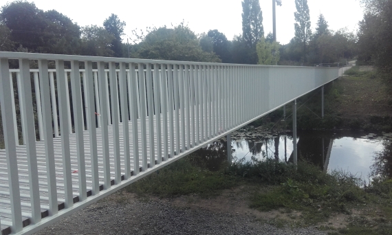 Passerelle Les Prairies .jpg