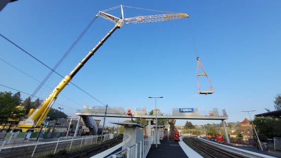 Gare avec les travaux jour