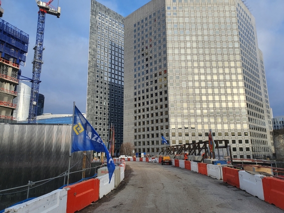 Passerelle La Defense Rose de Cherbourg Razel Bec
