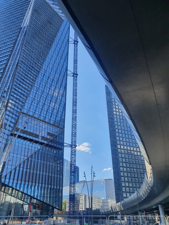 Passerelle La-Defense Rose de Cherbourg Razel Bec