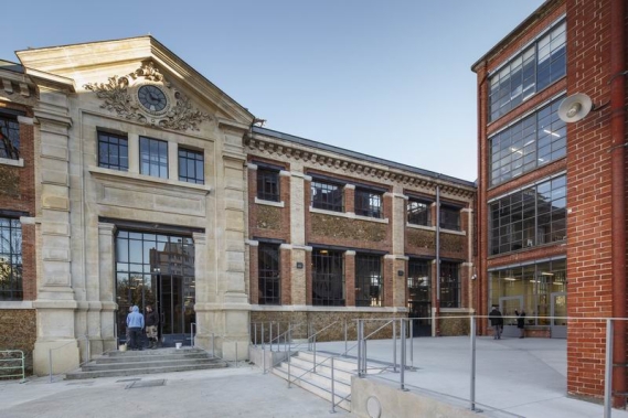 centre-ivry-2.jpg