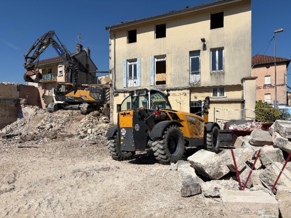 Démolition sur la place Pierre Sémard Razel-Bec