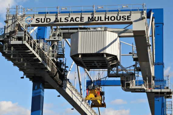 2005_cci-mulhouse-portique-apres-travaux.jpg