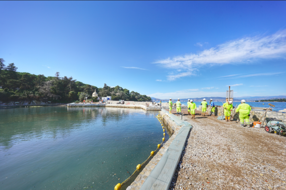 Un chantier maritime à fortes contraintes Razel-Bec
