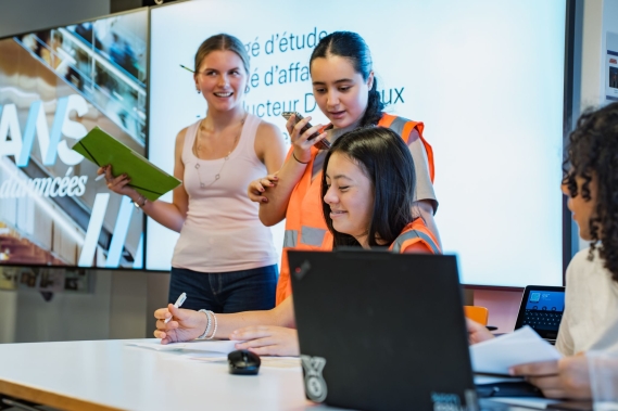 Stagiaires seconde - Fabrique du métro