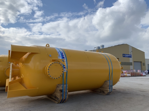 Deux réservoirs à vessie de 50 m3 et de 3 mètres de diamètre pour la coupe du monde de la FIFA à Doha, au Qatar