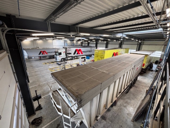 Construction plateforme logistique et bâtiment de bureau à Le Grand-Quevilly, Seine-Maritime (76), Normandie - conception et réalisation Espace Engineering Fayat, contractant général et maître d'œuvre