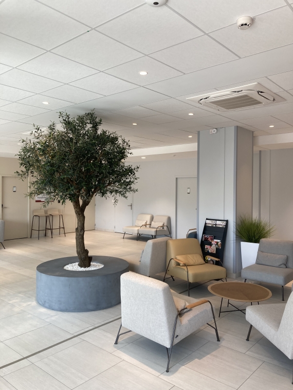 Aménagement intérieur clinique psychiatrique Les Boucles de Seine à Yvetot, Seine-Maritime (76), Normandie - conception et réalisation Espace Engineering Fayat, contractant général et maître d'œuvre