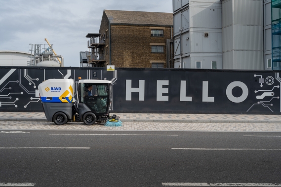 RAVO R1 sweeping in London.