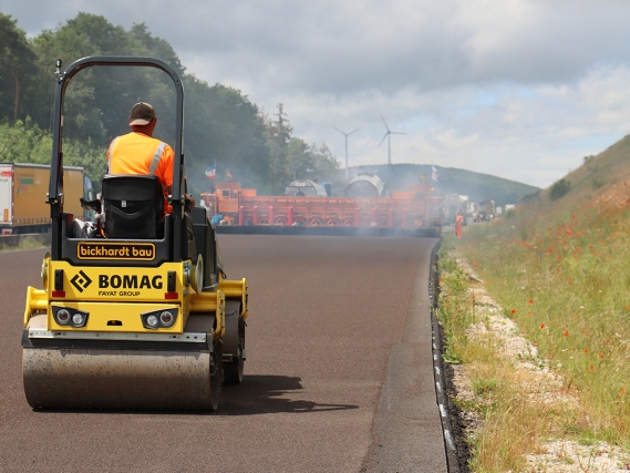 BOMAG_A61_GussasphaltIt_1200x900px.jpg